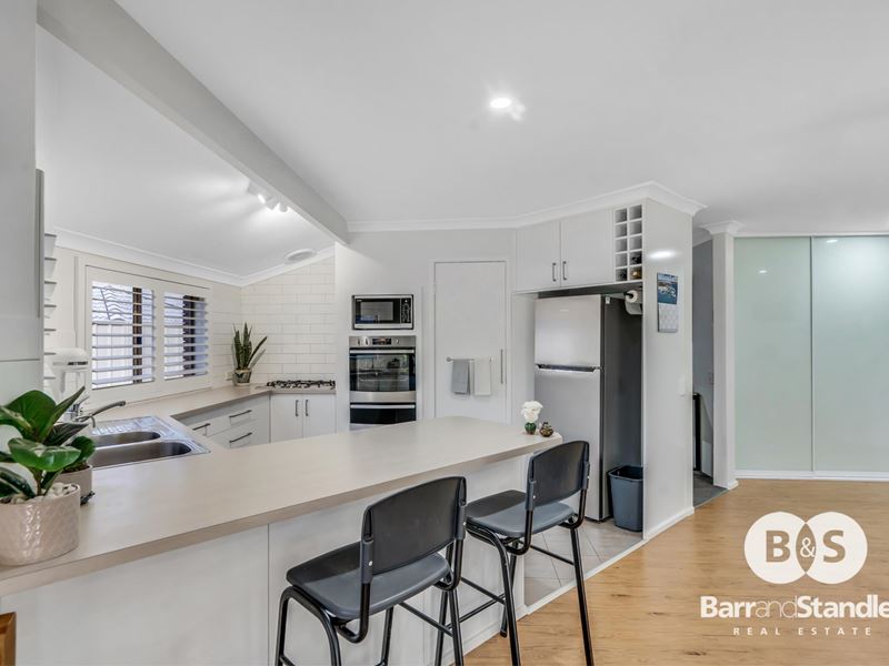 30 Raglan Street, Carey Park