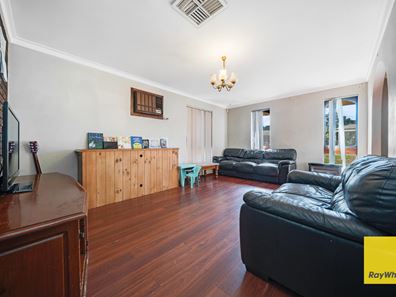 22 Loughton Way, Balga WA 6061