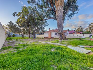 79 Church Avenue, Armadale WA 6112