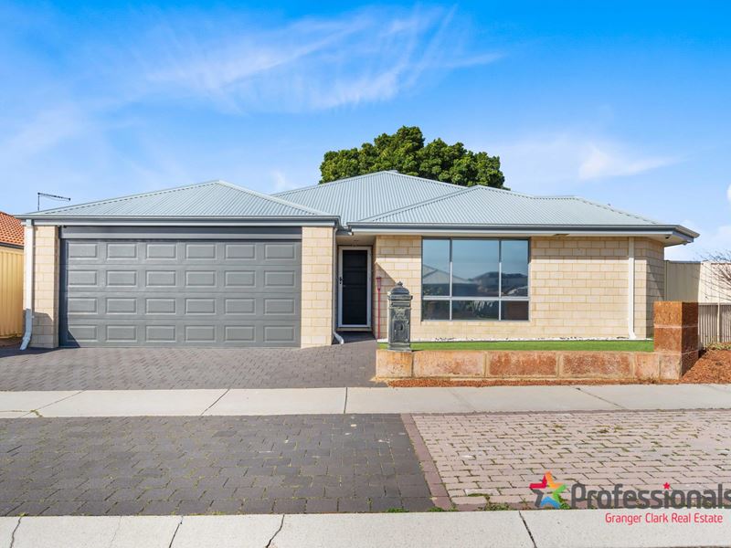 2 Pinot Loop, Pearsall