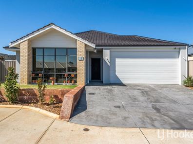 13 Dundatha Drive, Byford WA 6122