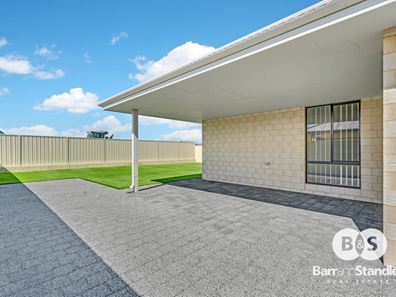 28 Robusta Road, Eaton WA 6232