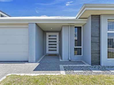 33 Pangolin Grove, Alkimos WA 6038