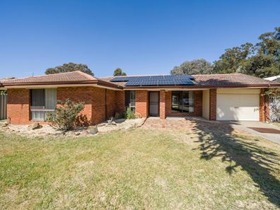 166 Westfield Road, Kelmscott WA 6111