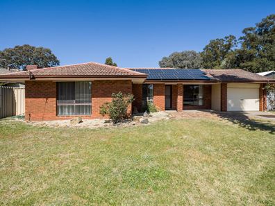 166 Westfield Road, Kelmscott WA 6111