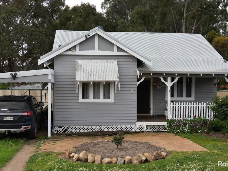 29 Spring Street, Kojonup