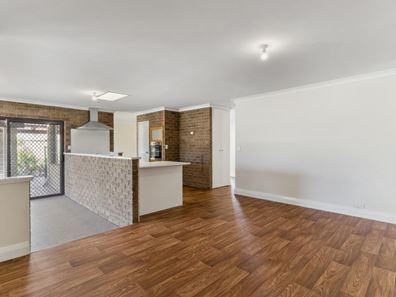 63 Waterton Way, Cooloongup WA 6168