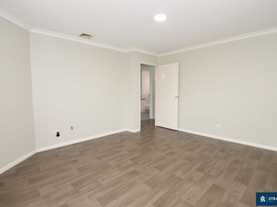 1/132 Robert Street, Como WA 6152