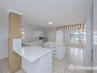 26 Foreshore Vista, Yanchep WA 6035