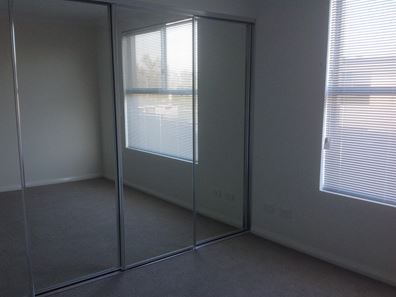 15/2 Coojong Link, Success WA 6164