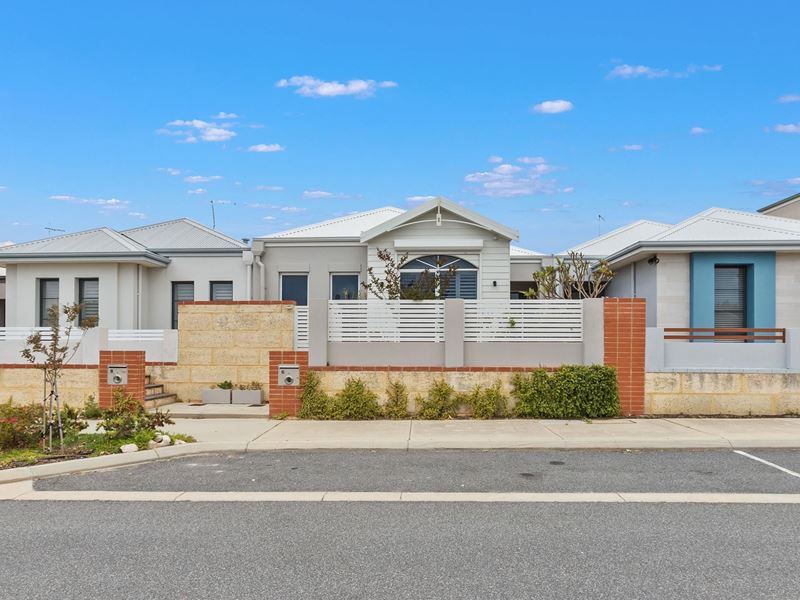 6 Antares Street, Clarkson WA 6030