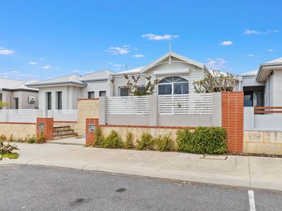 6 Antares Street, Clarkson WA 6030