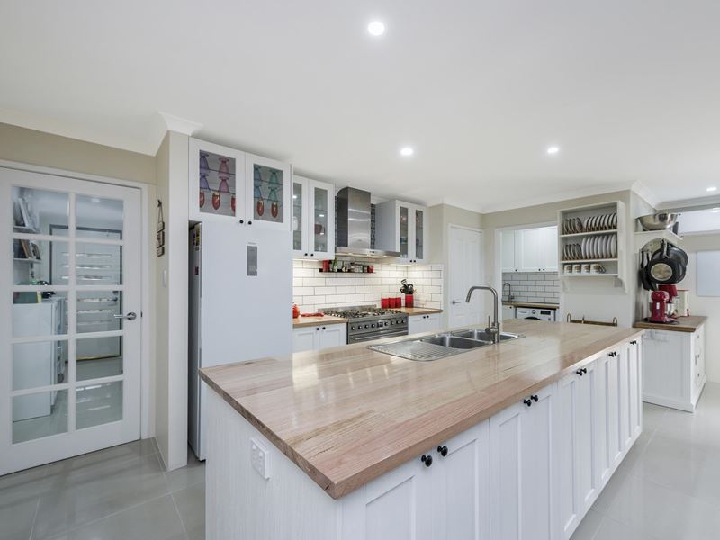 91 Lomas Circle, Ellenbrook
