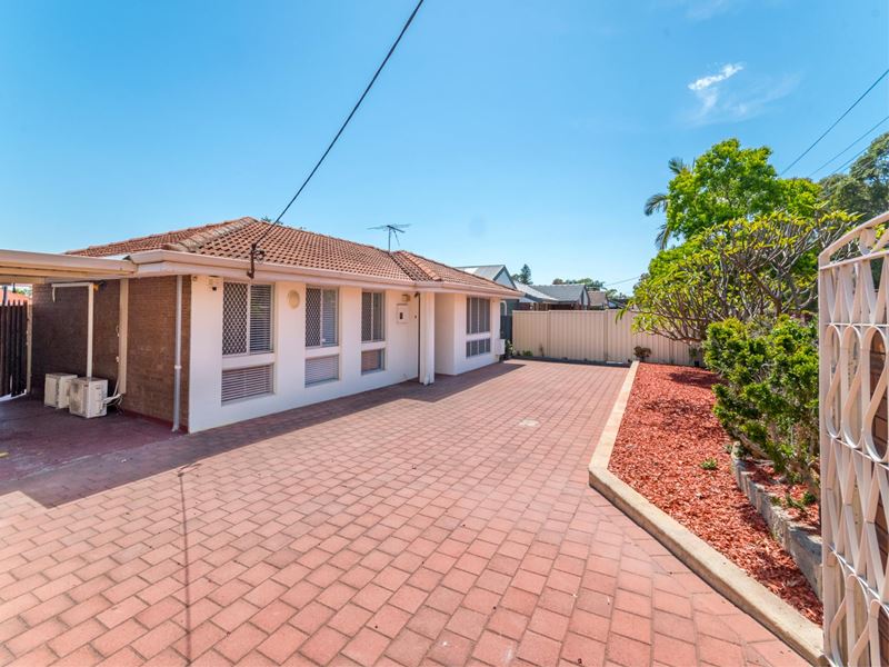 394 High Road, Riverton WA 6148