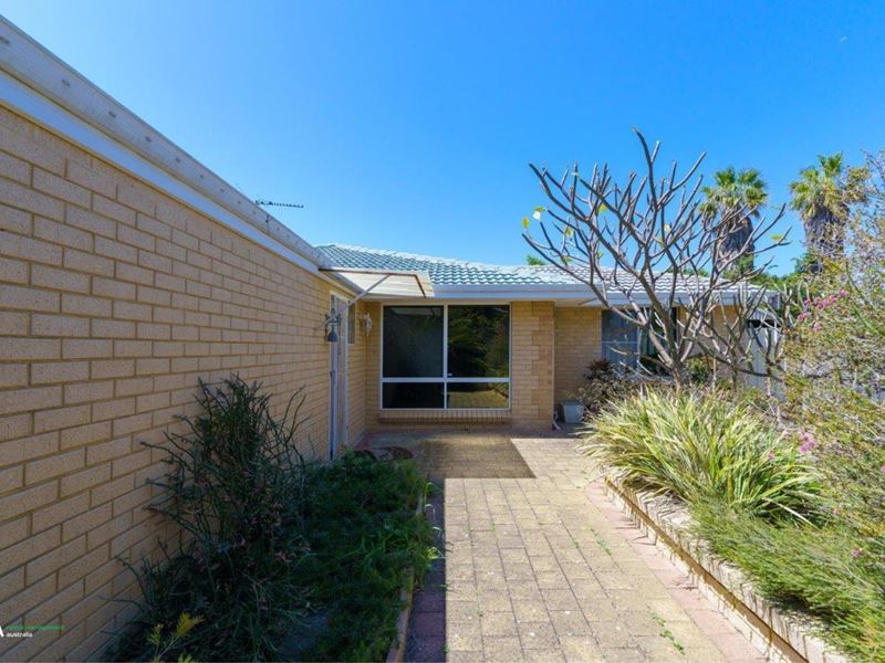 18 Arthurs Vale, Quinns Rocks WA 6030