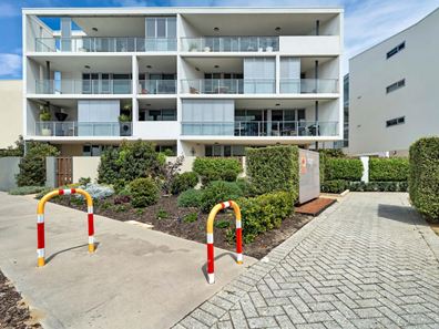 26/6 Gemstone Boulevard, Carine WA 6020