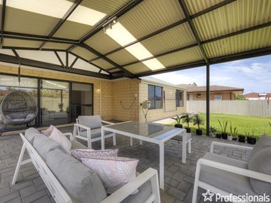 38C Hale Road, Forrestfield WA 6058