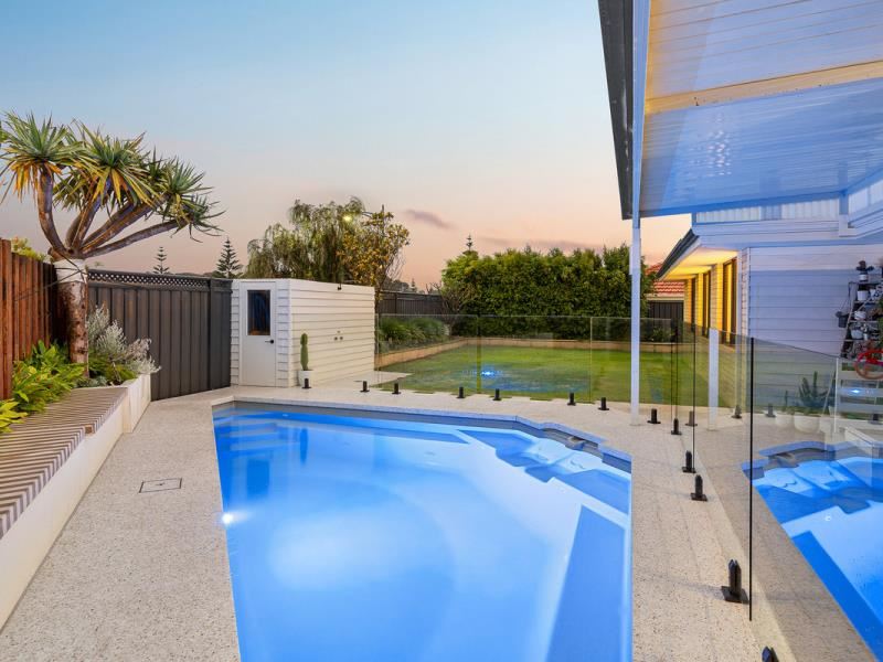 17 Bertholet Rise, Secret Harbour WA 6173