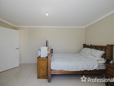 35 Osprey Circle, Ballajura WA 6066