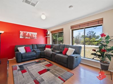 22 Toorak Road, Armadale WA 6112