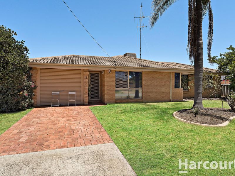 2/7 Lena Court, Greenfields