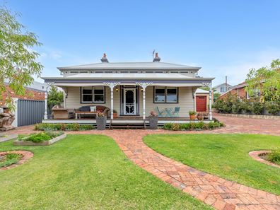 54 Murray Road, Bicton WA 6157