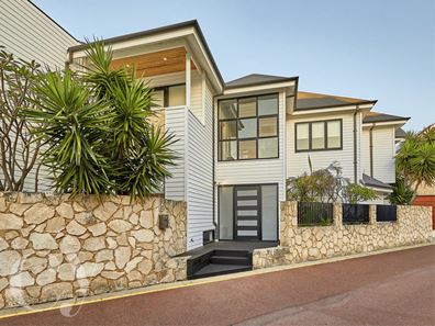 6 Heywood Lane, North Coogee WA 6163