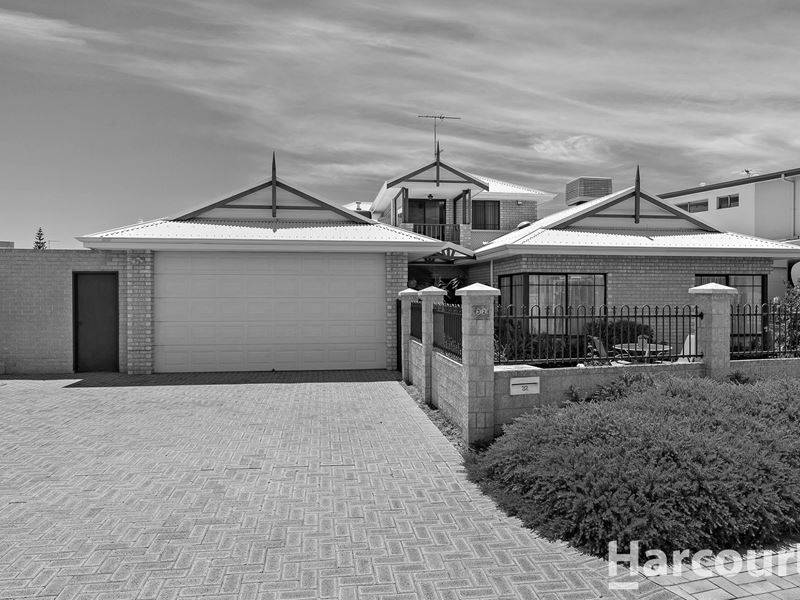 32 Rialto Place, Halls Head
