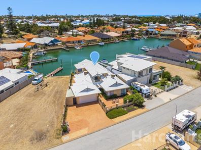 32 Rialto Place, Halls Head WA 6210