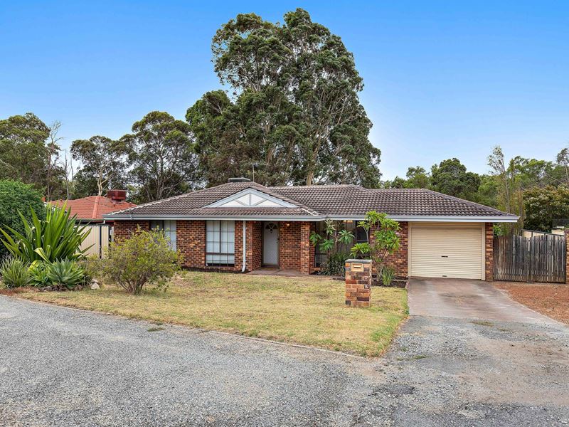 1 Morundah Place, Kelmscott WA 6111