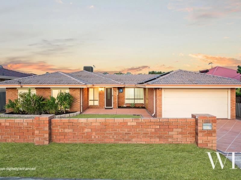 528 Rockingham Road, Lake Coogee WA 6166