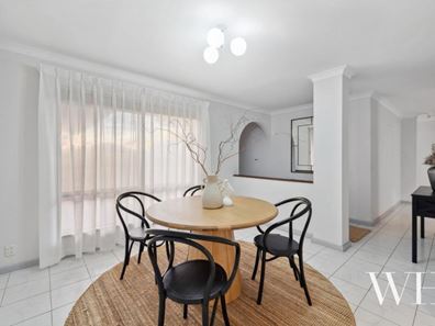528 Rockingham Road, Lake Coogee WA 6166