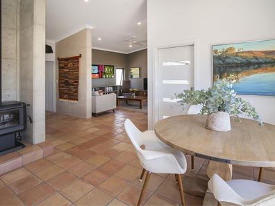 31 Galley Ramble, Dunsborough WA 6281
