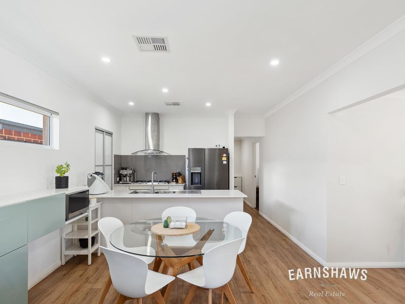 37 Evergreen Grove, Forrestfield WA 6058