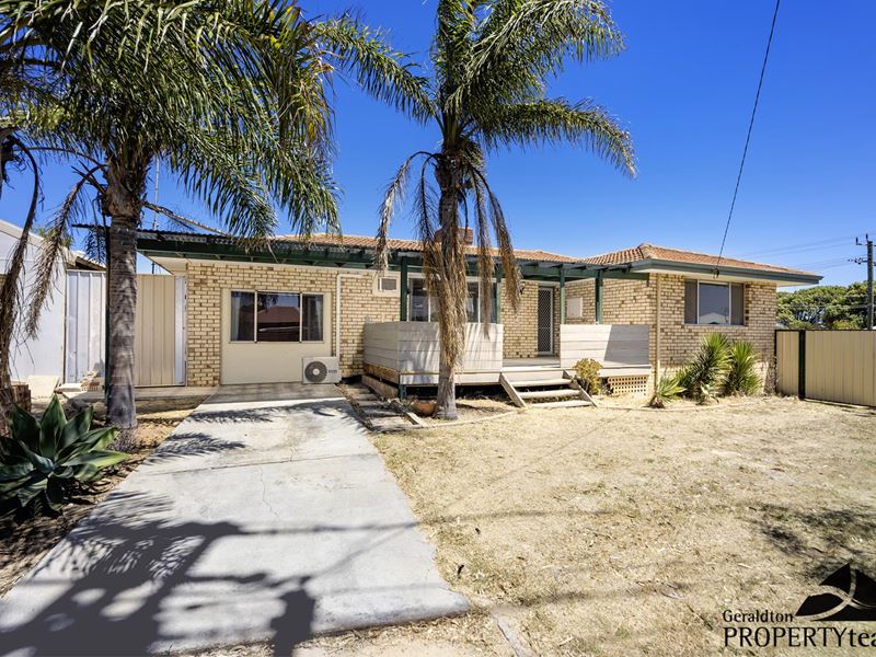 2 Reserve Street, Dongara WA 6525