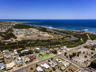 2 Reserve Street, Dongara WA 6525