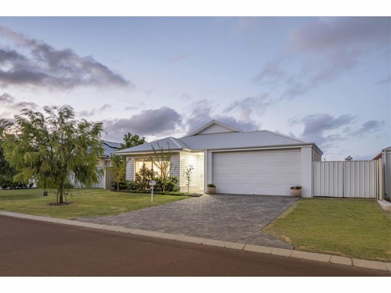 13 Medinah Street, Dunsborough WA 6281