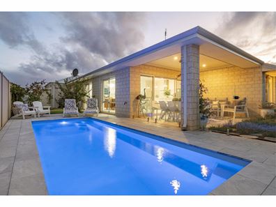 13 Medinah Street, Dunsborough WA 6281