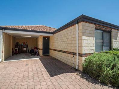 2/9 Clara Street, Gosnells WA 6110