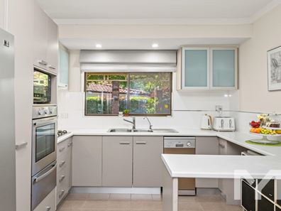 17B Farrin Street, Attadale WA 6156