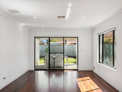 5B Croydon Street, Dianella WA 6059