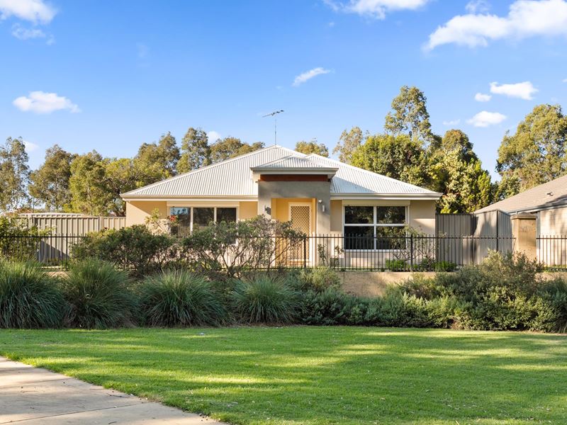 21 Dardanup Lane, Baldivis