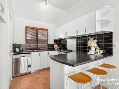 177A Hamilton Street, Queens Park WA 6107