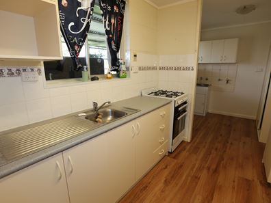 28 Mallee Drv, Kambalda West WA 6442