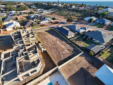 3 Reef Boulevard, Drummond Cove WA 6532
