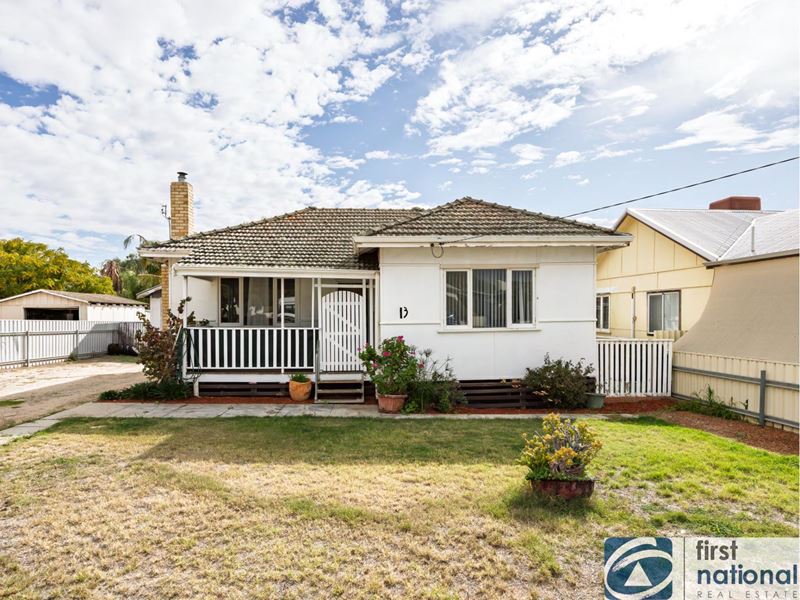 13 Martin Street, Northam WA 6401