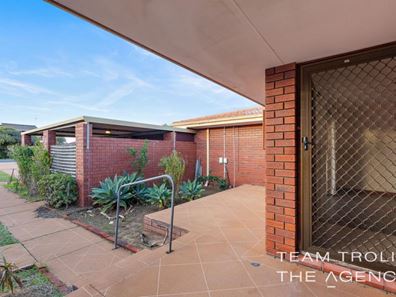 2/7 Loaring Street, Mandurah WA 6210