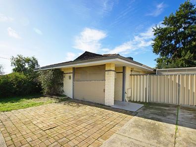 4 Simons Court, Langford WA 6147