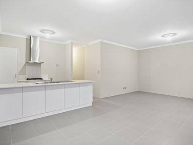 4 Portobello Parade, Wellard WA 6170