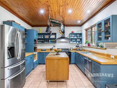 8 Allan Place, Darlington WA 6070